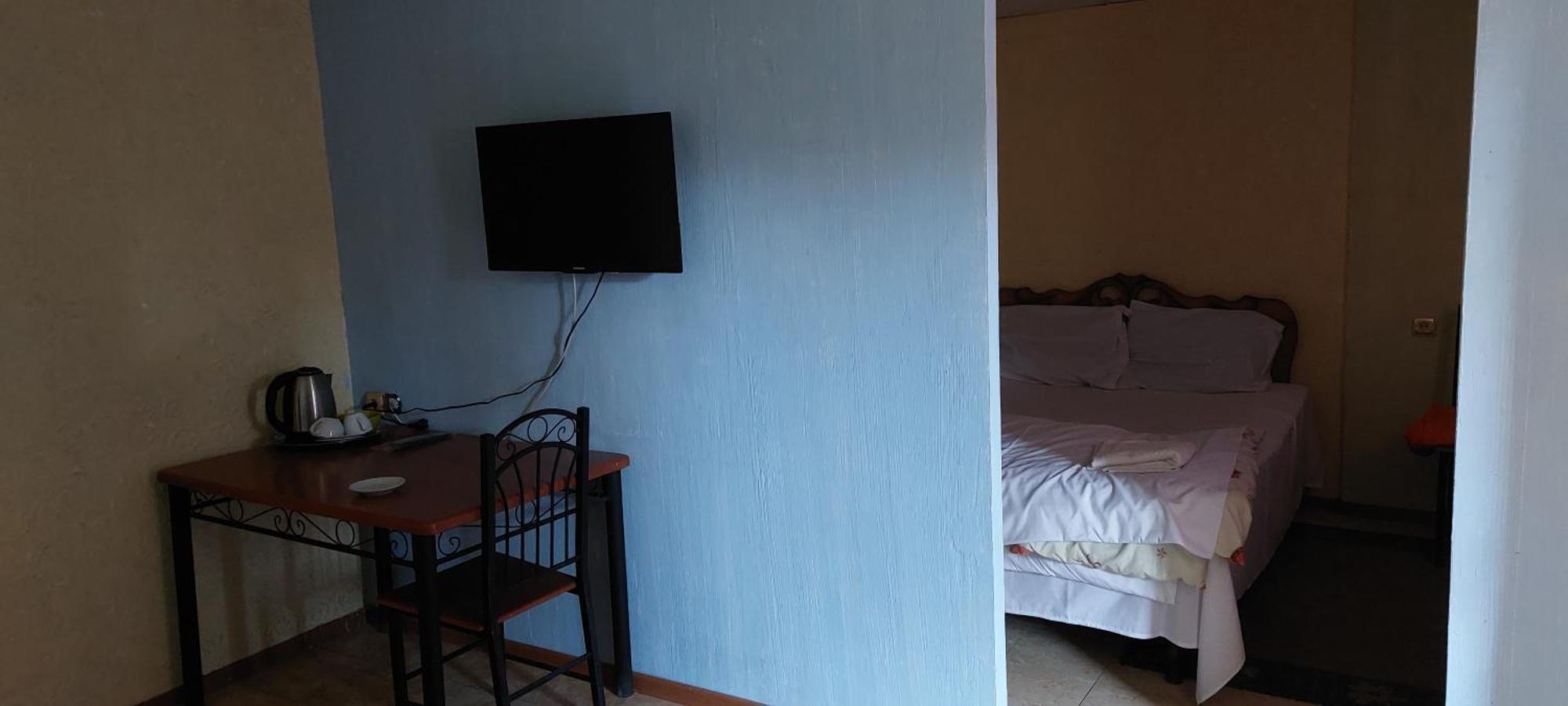 Arba Hotel Erevan Esterno foto